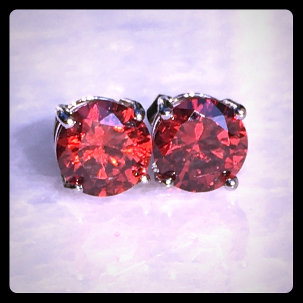 Ruby Earring